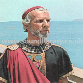 Hume Cronyn as Sosigenes in Cleopatra circa 1963