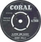 Buddy Holly Slippin' And Slidin' UK Issue Spindle Centre 7" Coral Q.72459 Label Image